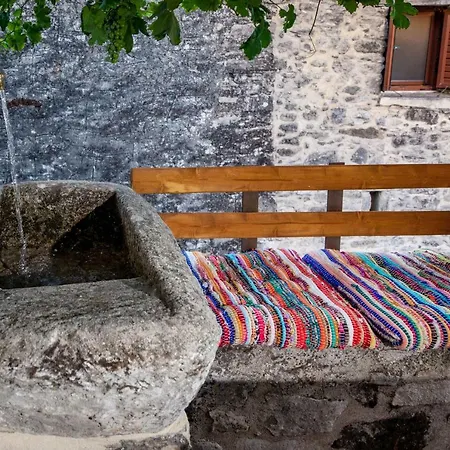 Aristidis's Moires Country house *